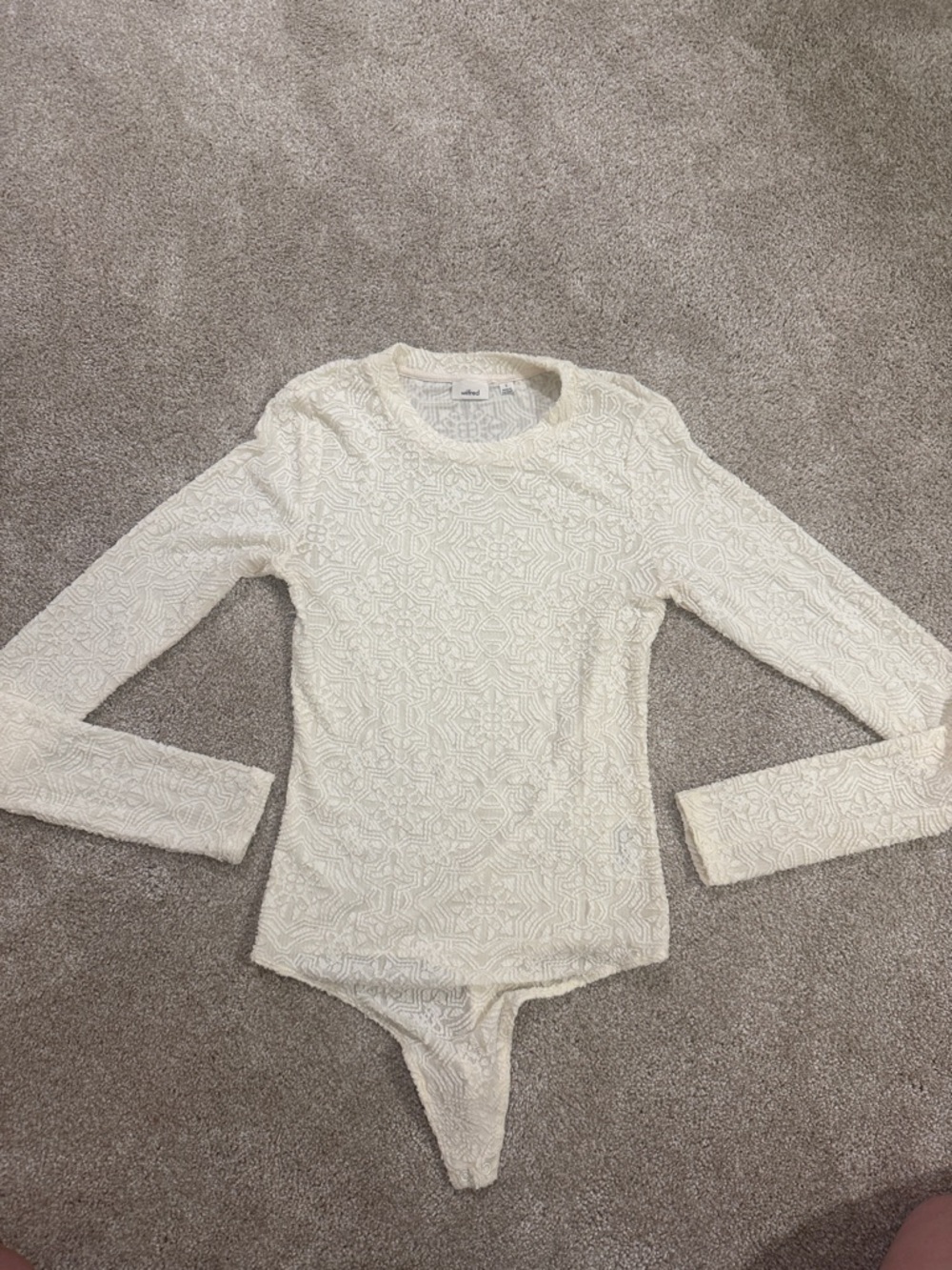 Aritzia Wilfred Cream Embroidered Lace one piece long sleeve bodysuit